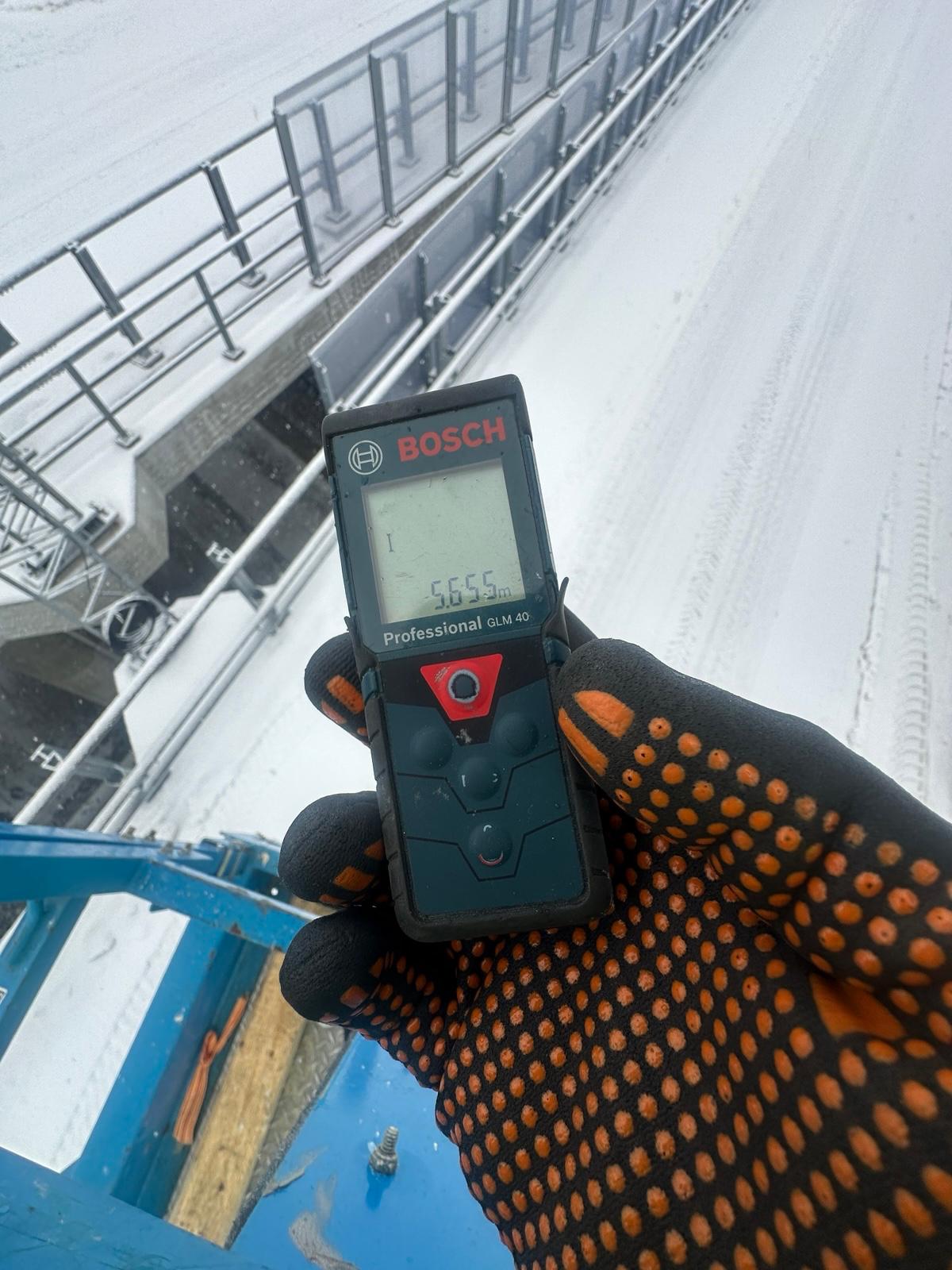 Tristjärna — mesure laser de précision sur chantier, Stockholm